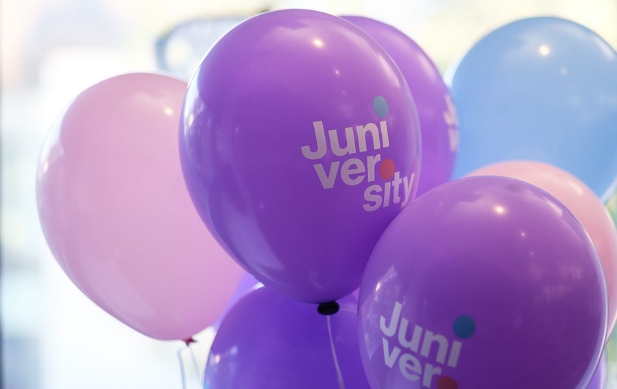 Juniversity-ilmapalloja.